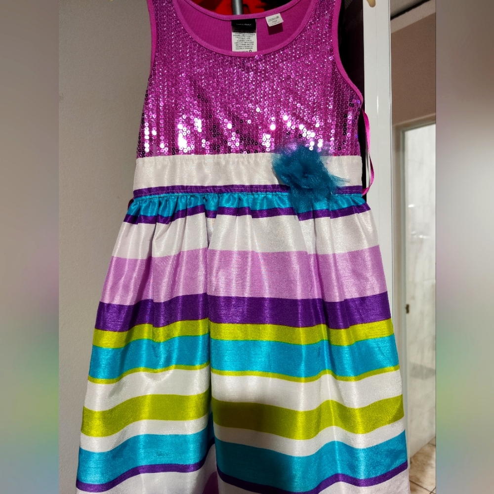 Formal dress girl